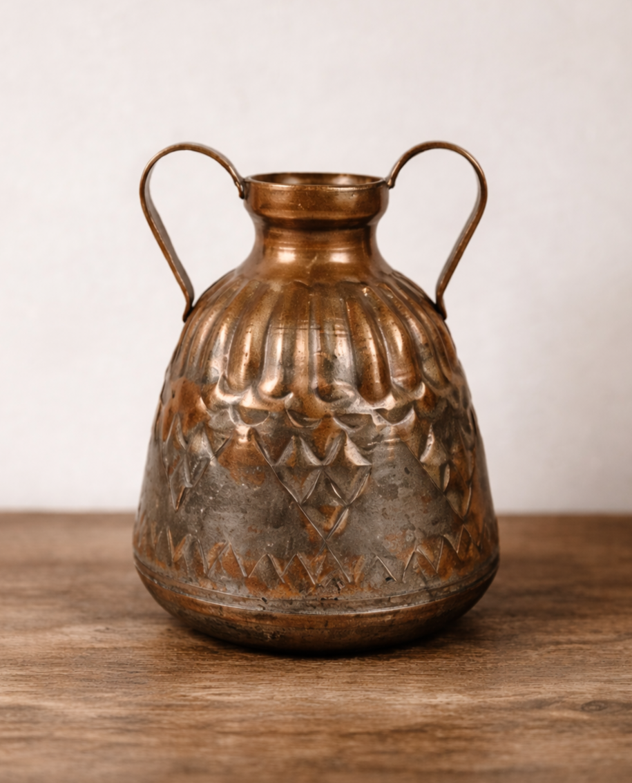 Why Buying Vintage Is Better Than Buying New