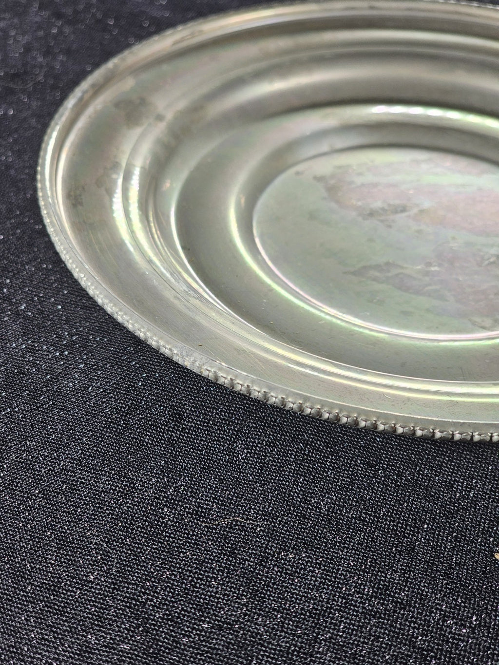 MCM Vintage BW Buenilum Hand Forged Hammered Aluminum Plate 6 1/2" Collectible