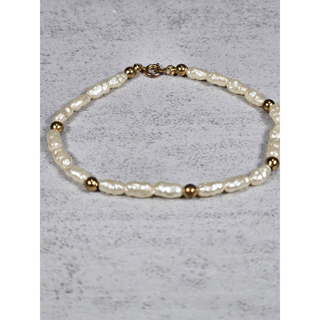 Vintage Pearl-Style Beaded Bracelet with Gold-Tone Accents