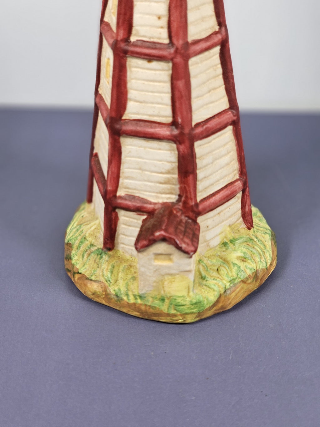 Vintage Ks Collection Beige Wood Design Red Stripe Design Lighthouse 6" Tall C