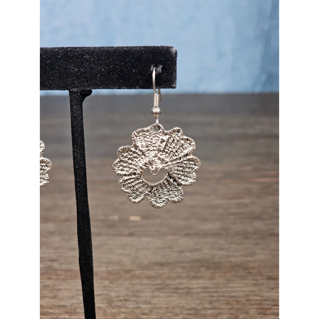Textured Silver-Tone Floral Heart Dangle Earrings Vintage Style