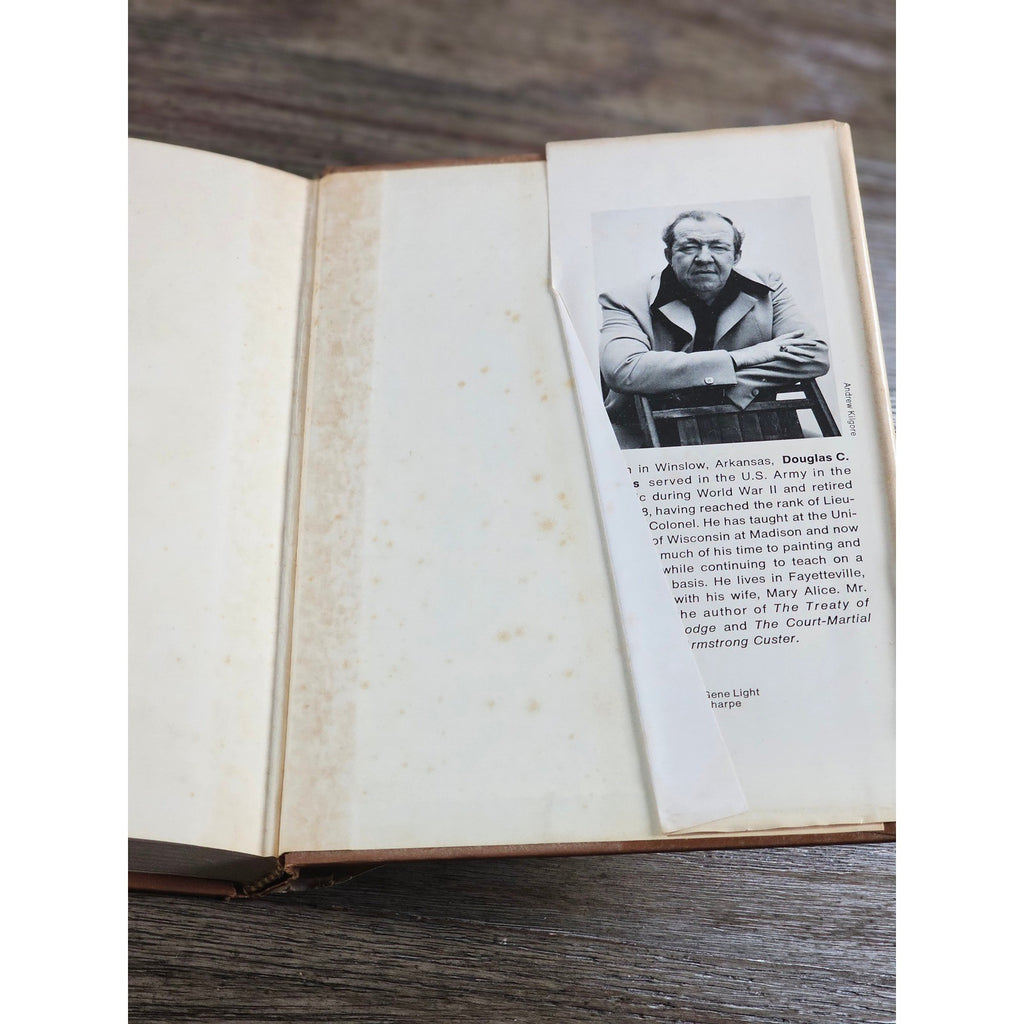 Arrest Sitting Bull 1977 HC Douglas C Jones Scribner Worn DJ