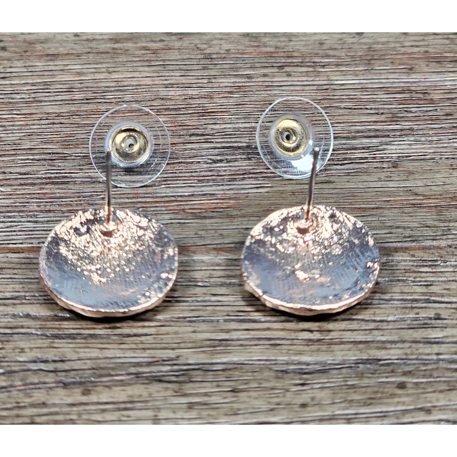Textured Gold Tone Round Stud Earrings Vintage Style Minimal Earrings