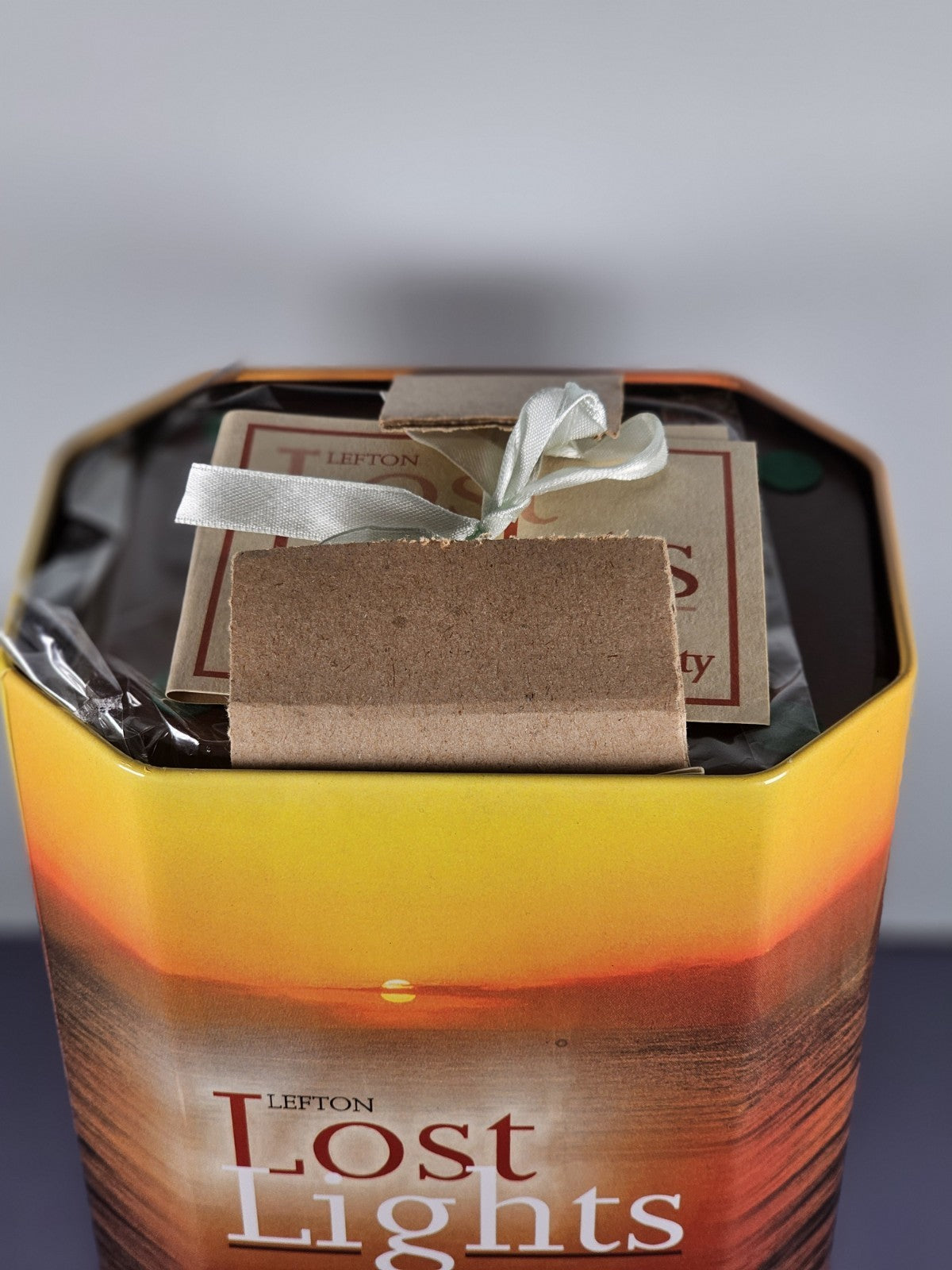 Lefton Lost Lights Cleveland Lighthouse Figurine With Box & Certificate