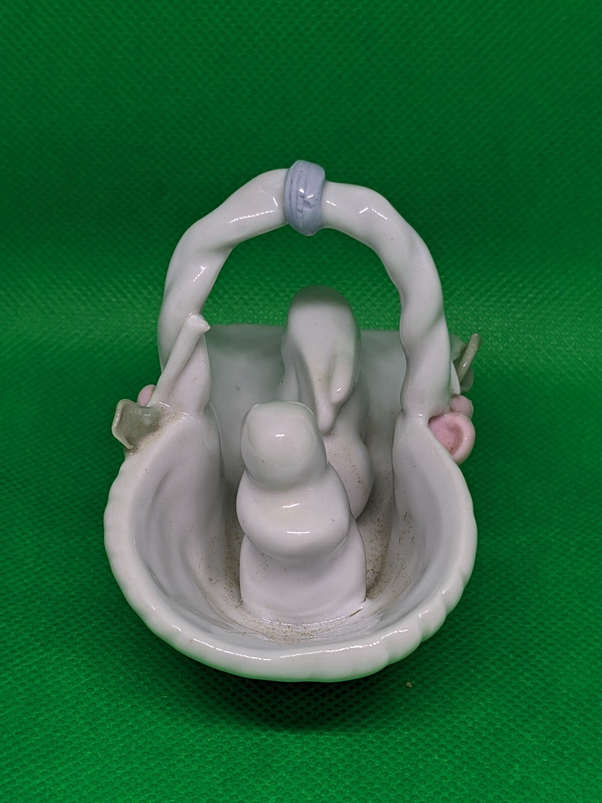 Porcelain White Rabbits in Basket – Vintage Bunny Figurine 3.5"x2"