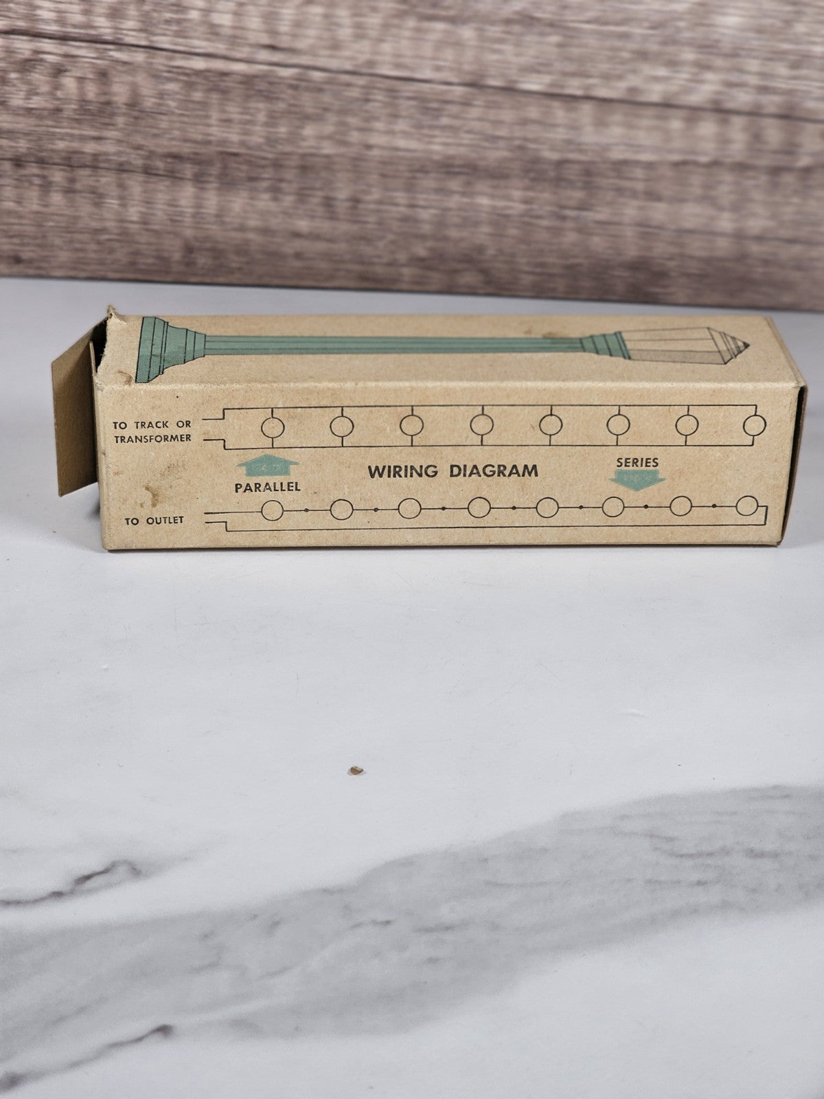 Colber Manufacturing Boulevard Lamp with Lit Globe & Original Box Not Tested