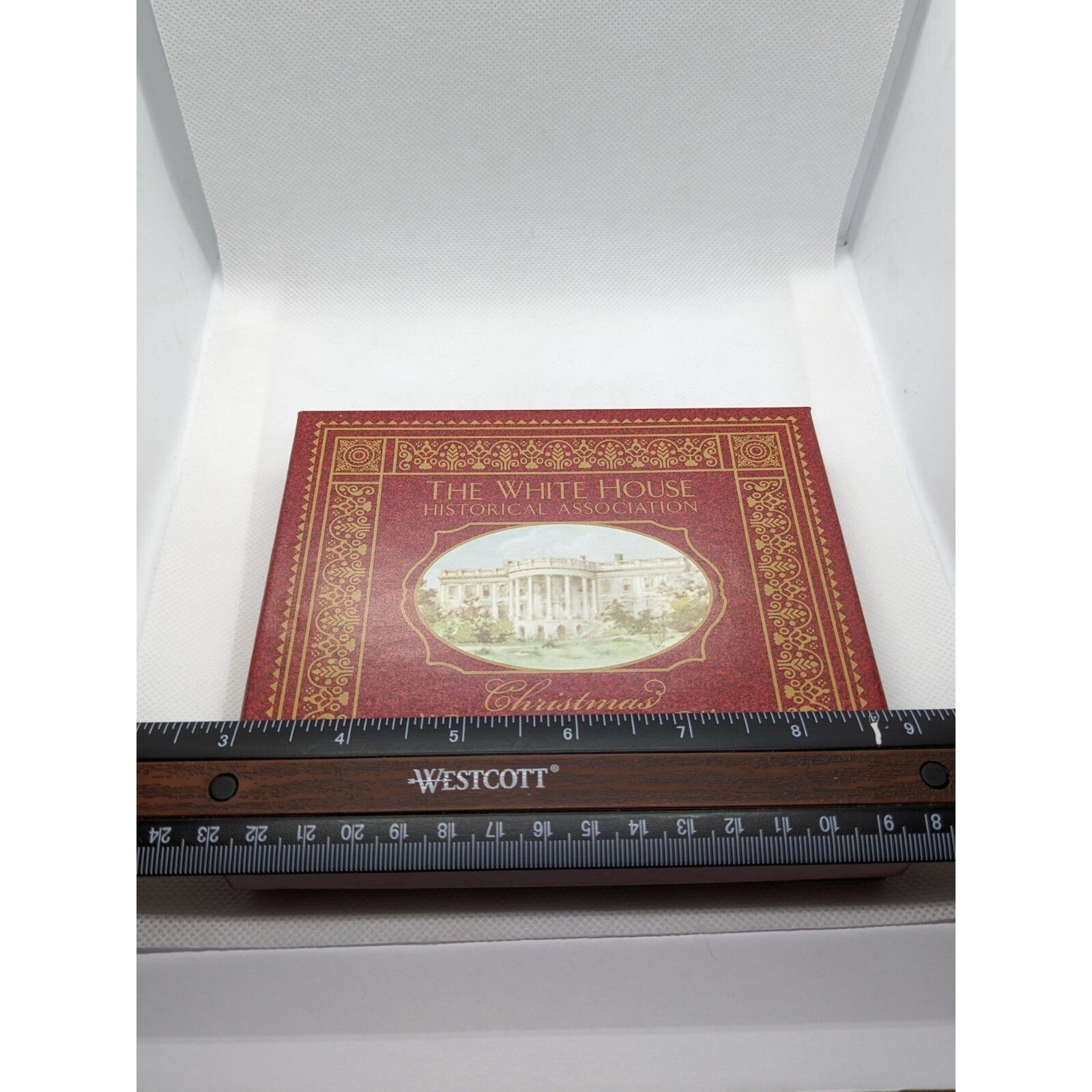 White House Historical Association Christmas Ornament w Box Papers