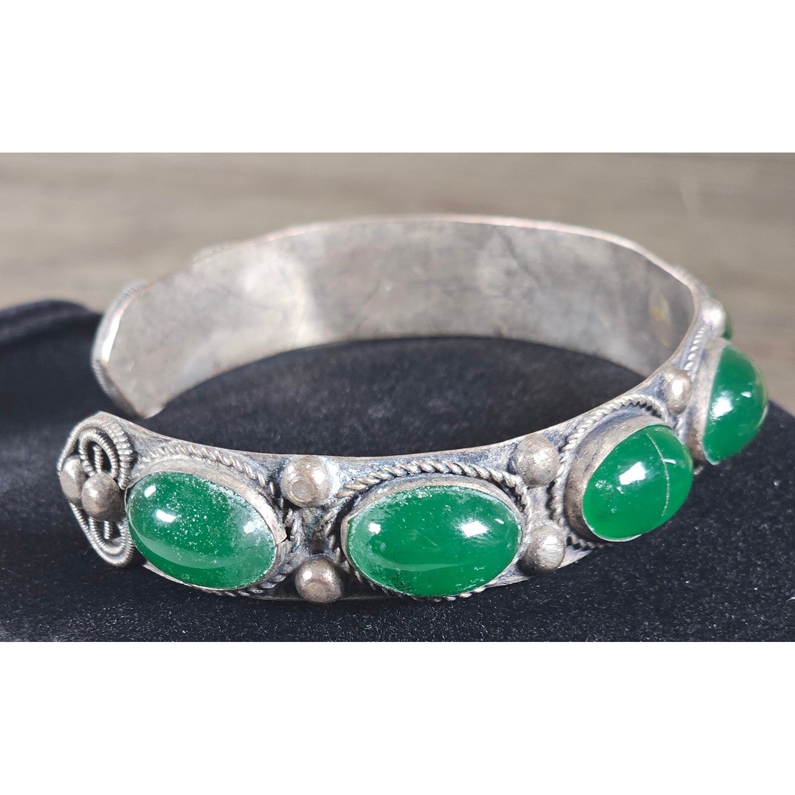 Vintage Green Cabochon Cuff Bracelet Silver Tone Statement