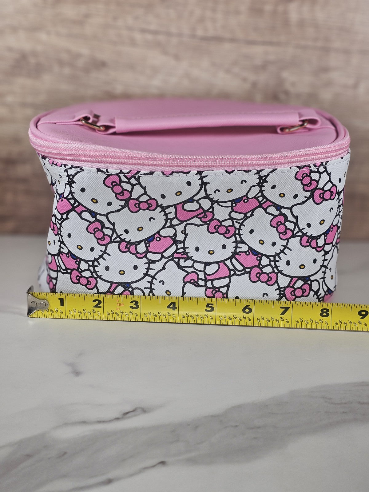 Hello Kitty Pink Cosmetic Case – Sanrio Travel Makeup Bag with Zipper & Charm