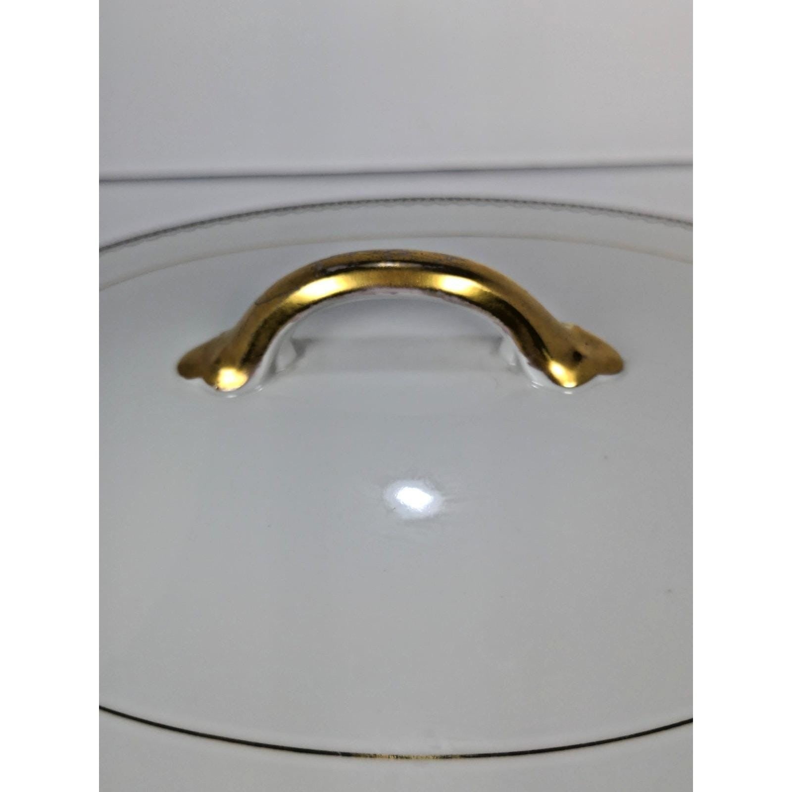 Noritake Covered Casserole Dish Gold Rim Serving Bowl Japan 8.25"