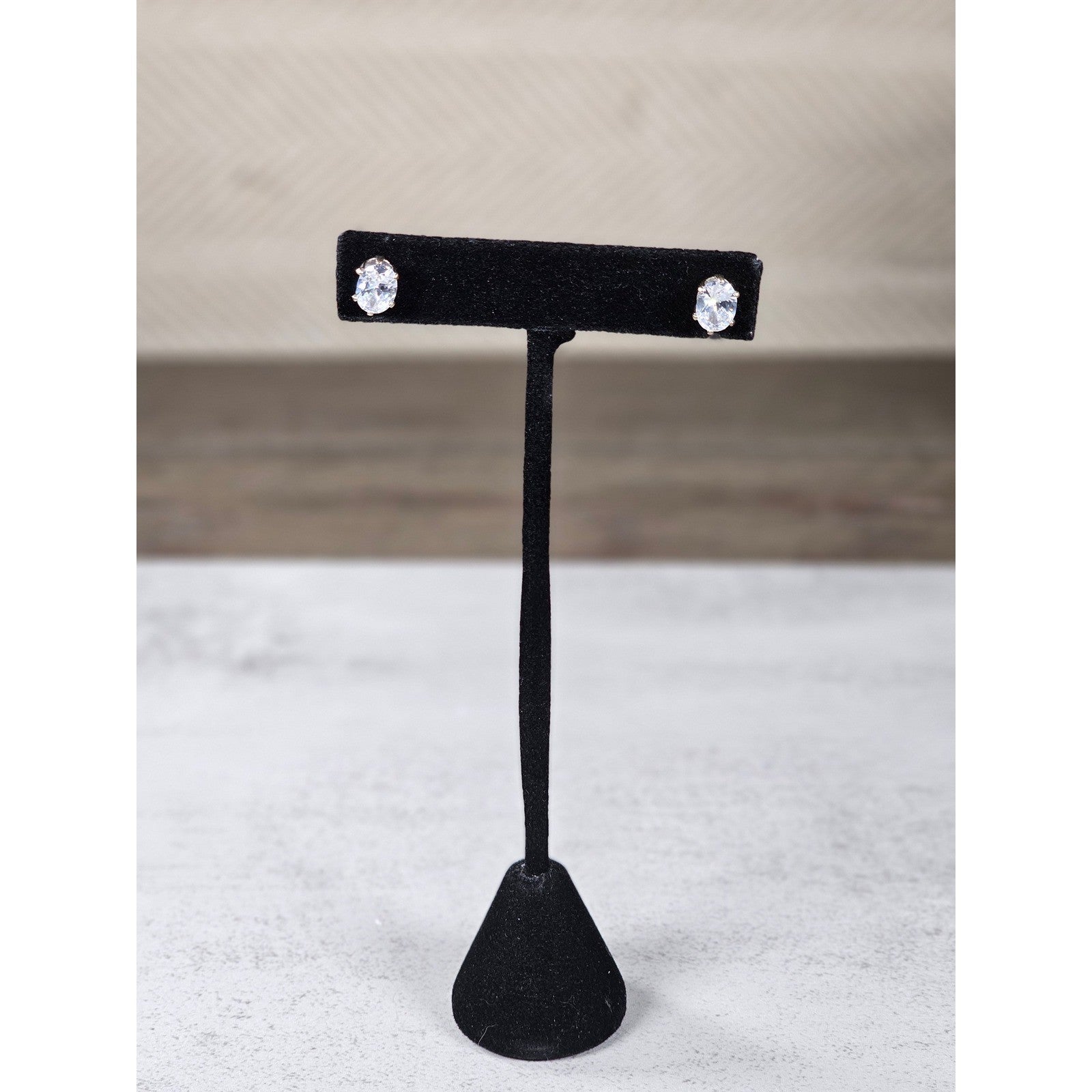 Vintage Oval Clear Rhinestone Stud Earrings Gold Tone