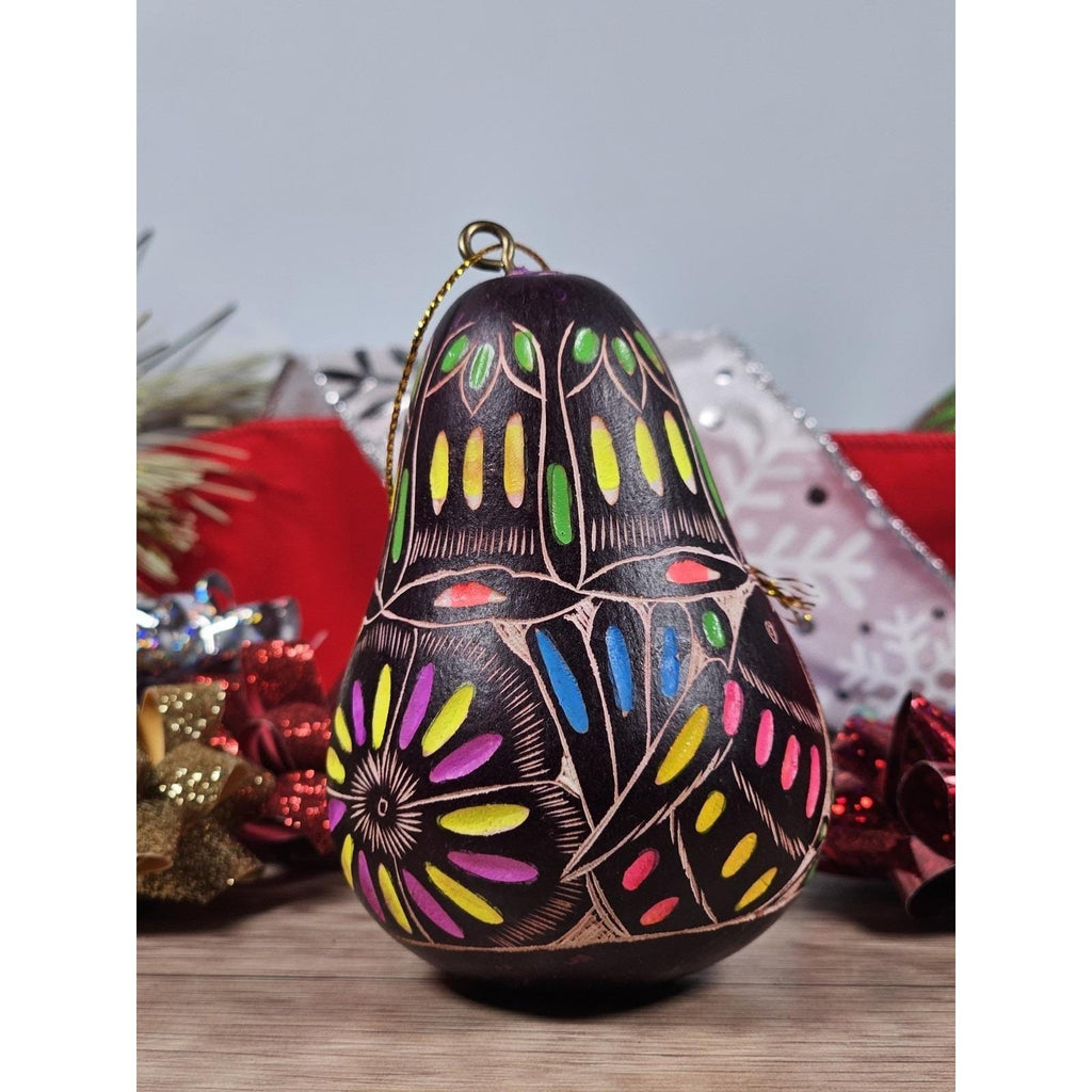 Peruvian Lucuma Gourd Bird Ornament Hand Carved Folk Art