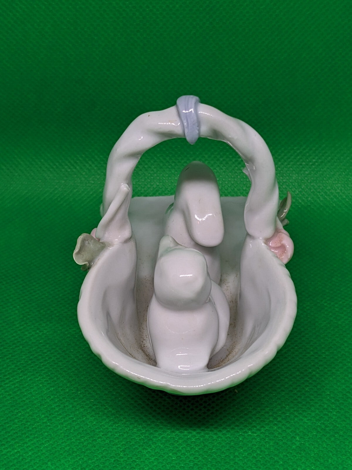 Porcelain White Rabbits in Basket – Vintage Bunny Figurine 3.5"x2"