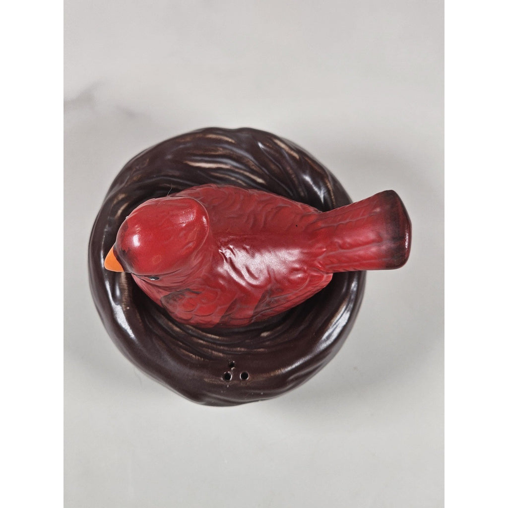 Cardinal Bird Salt Pepper Shakers Nest Set Ceramic Vintage