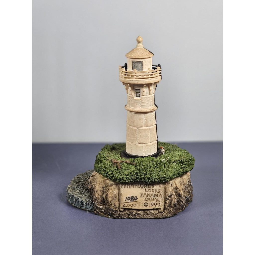 Harbour Lights Panama Canal Lighthouse Set of 2 Limited Edition