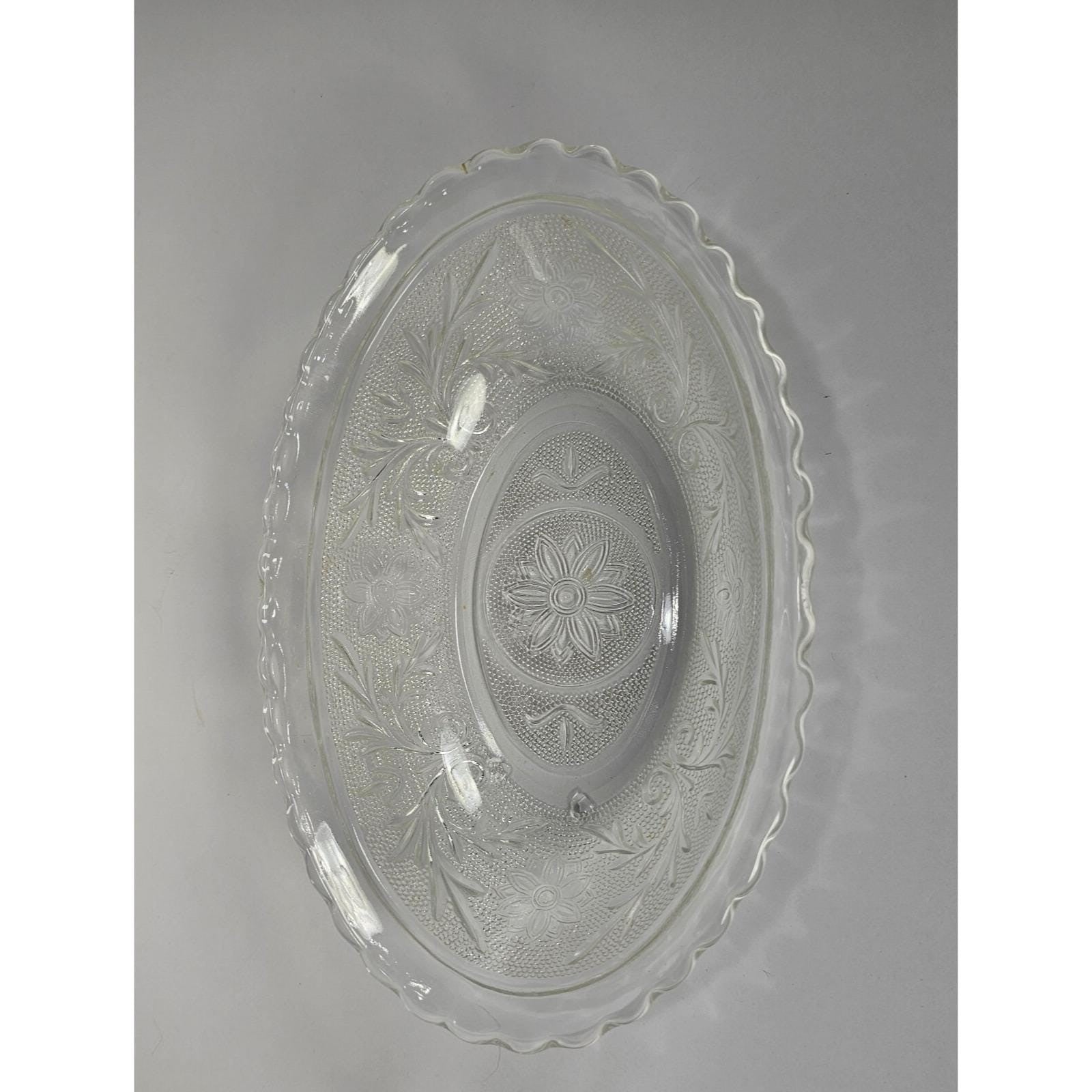 Vintage Anchor Hocking Sandwich Clear Glass Oval Serving Bowl