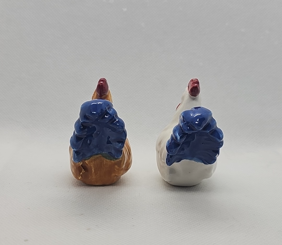 Vintage Ceramic Rooster Salt & Pepper Shakers – Country Kitchen Collectible