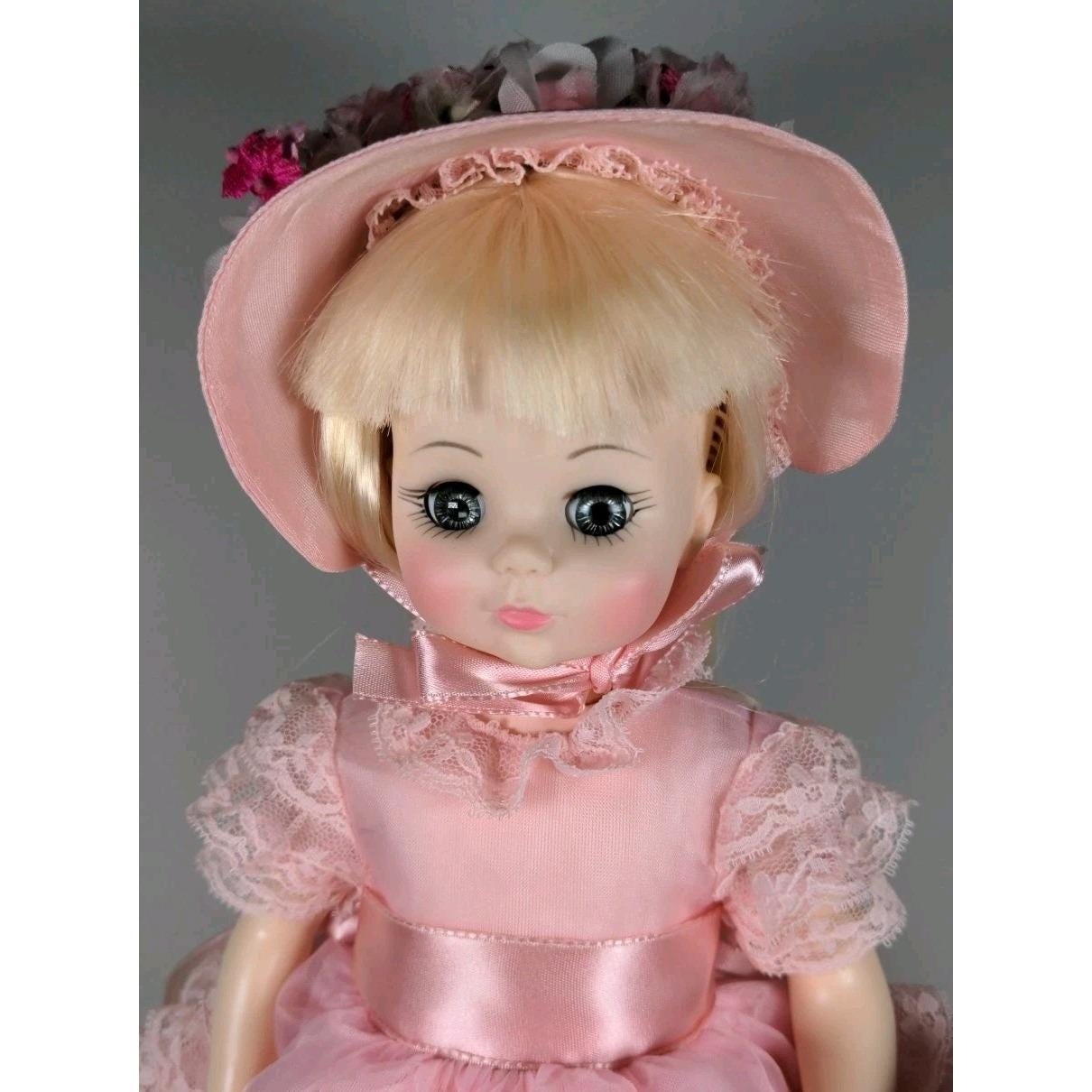 Vintage Madame Alexander Renoir Doll Portrait Children Pink Lace w Tag