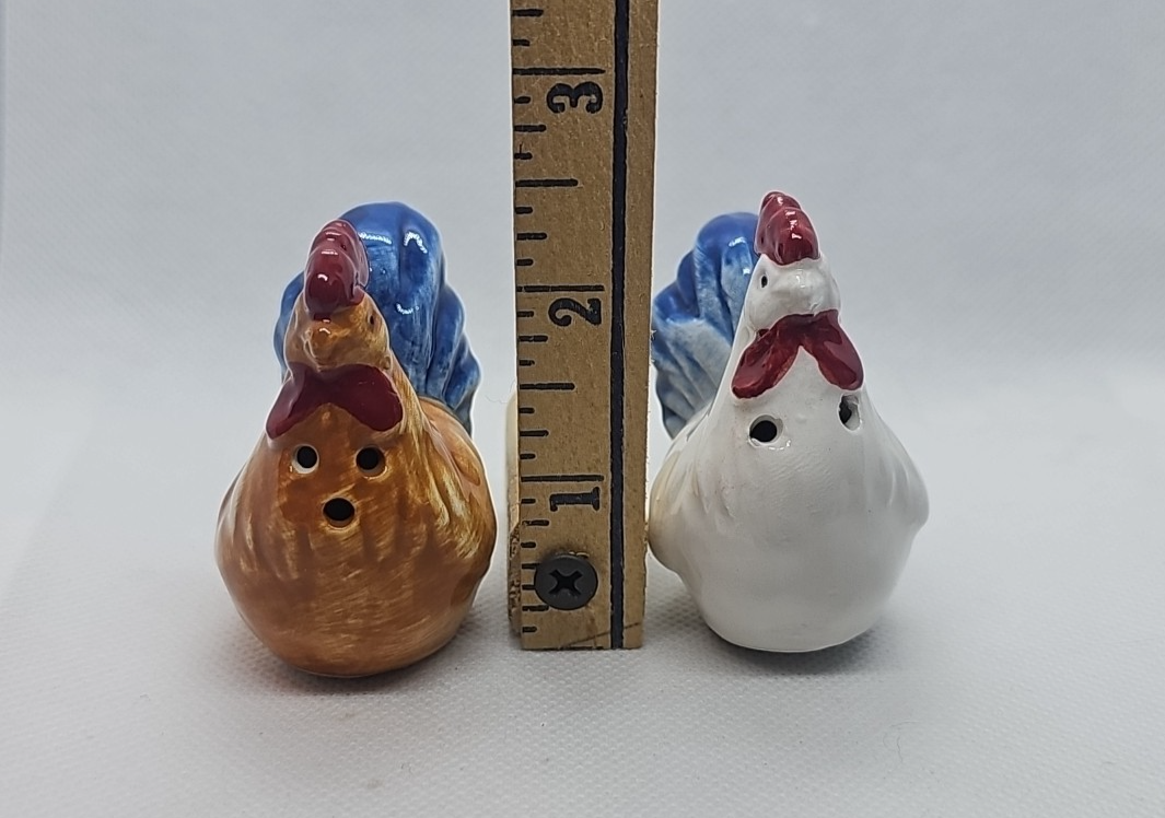 Vintage Ceramic Rooster Salt & Pepper Shakers – Country Kitchen Collectible