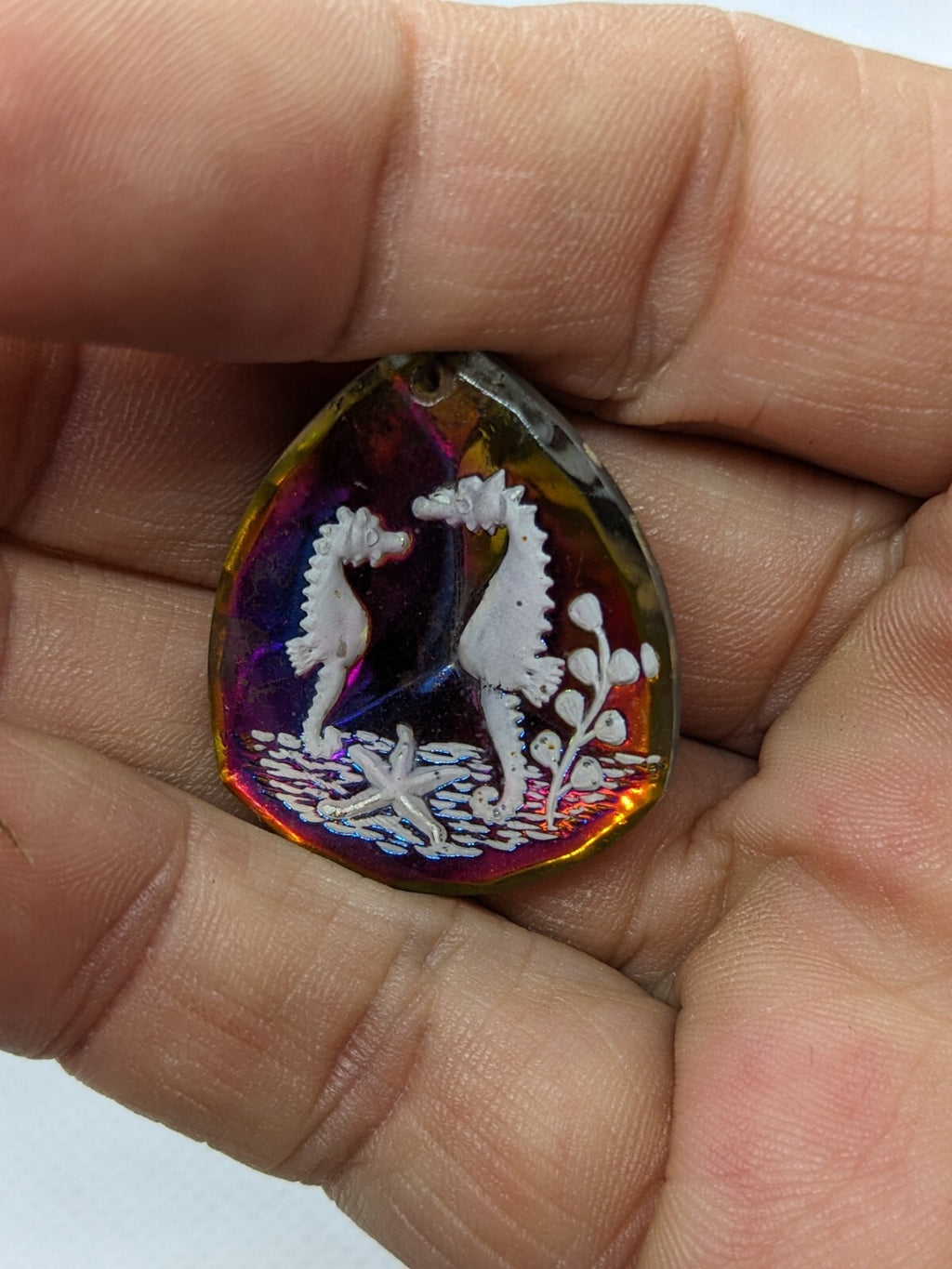 Acrylic Prismatic Pendant of Two Seahorses and a Starfish