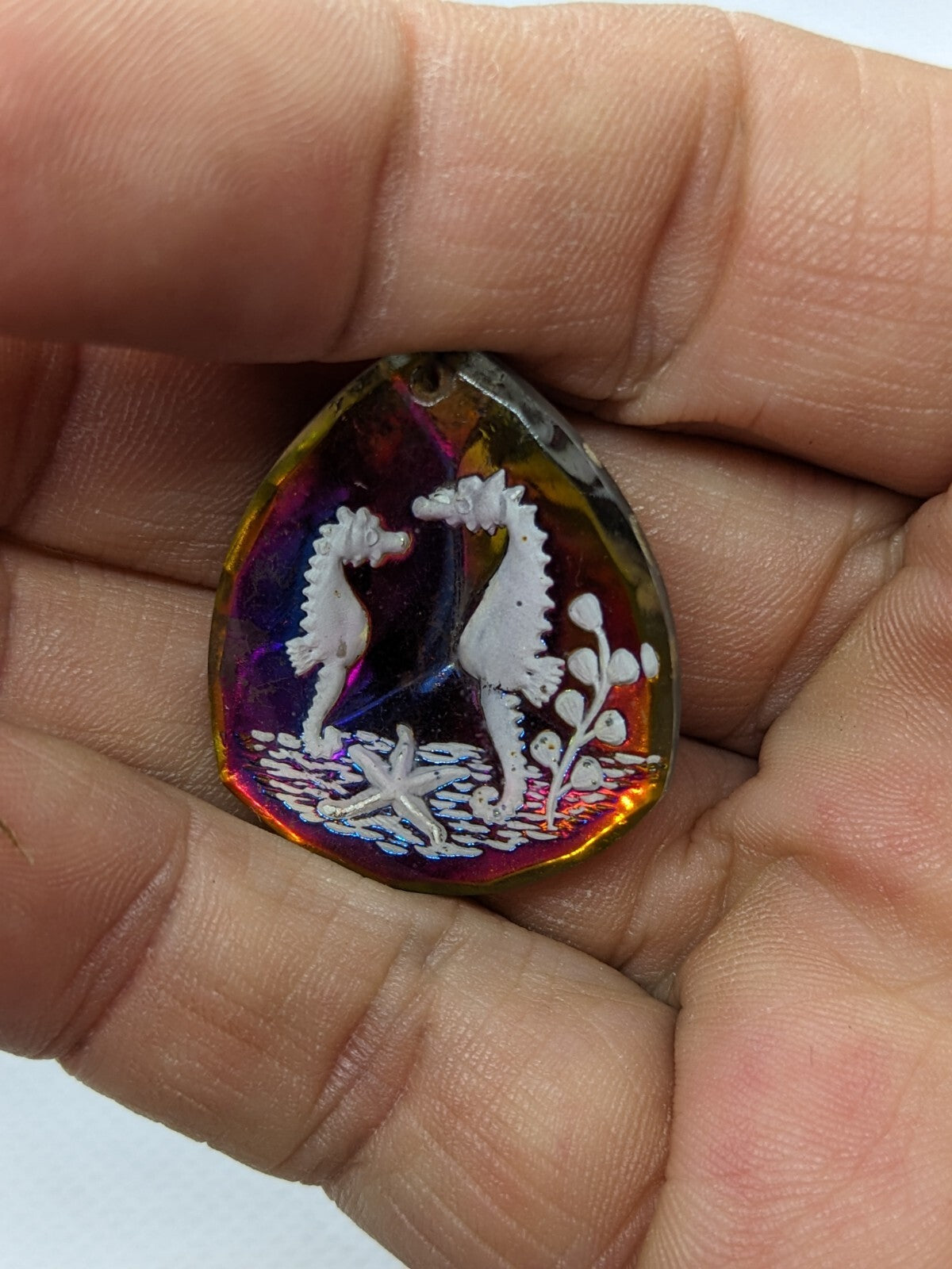 Acrylic Prismatic Pendant of Two Seahorses and a Starfish