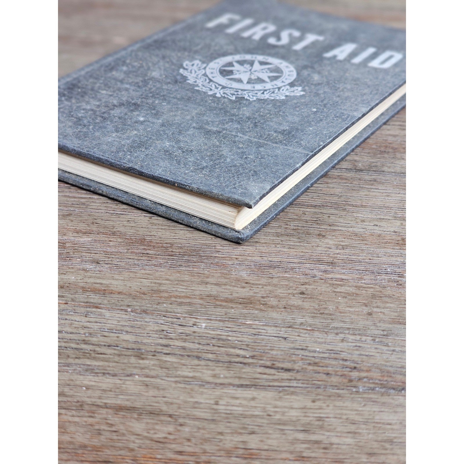 Vintage First Aid Manual St John Ambulance 1966 Canadian Edition