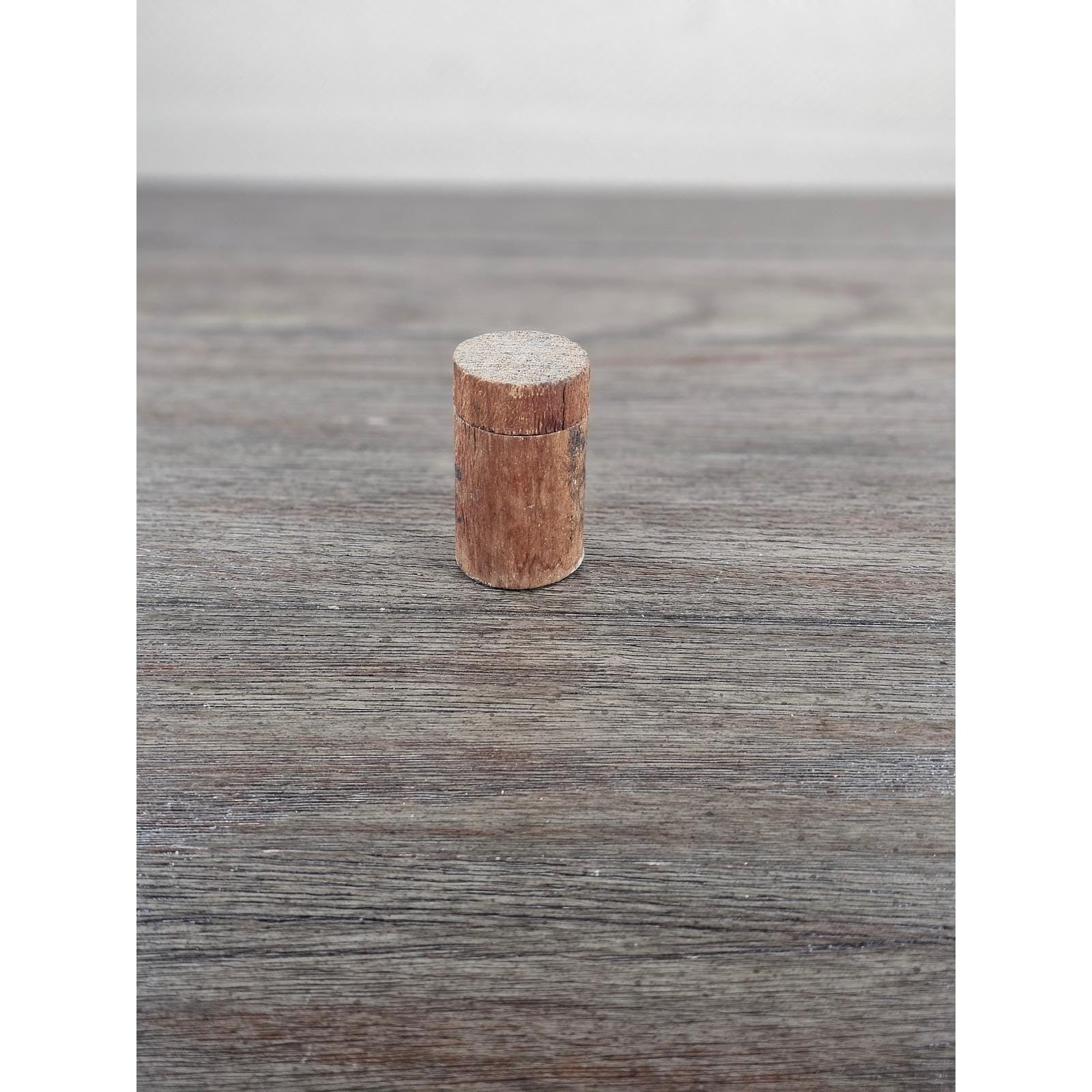 Antique Cork Cylinder Box Primitive Small Lidded Container 3.5"