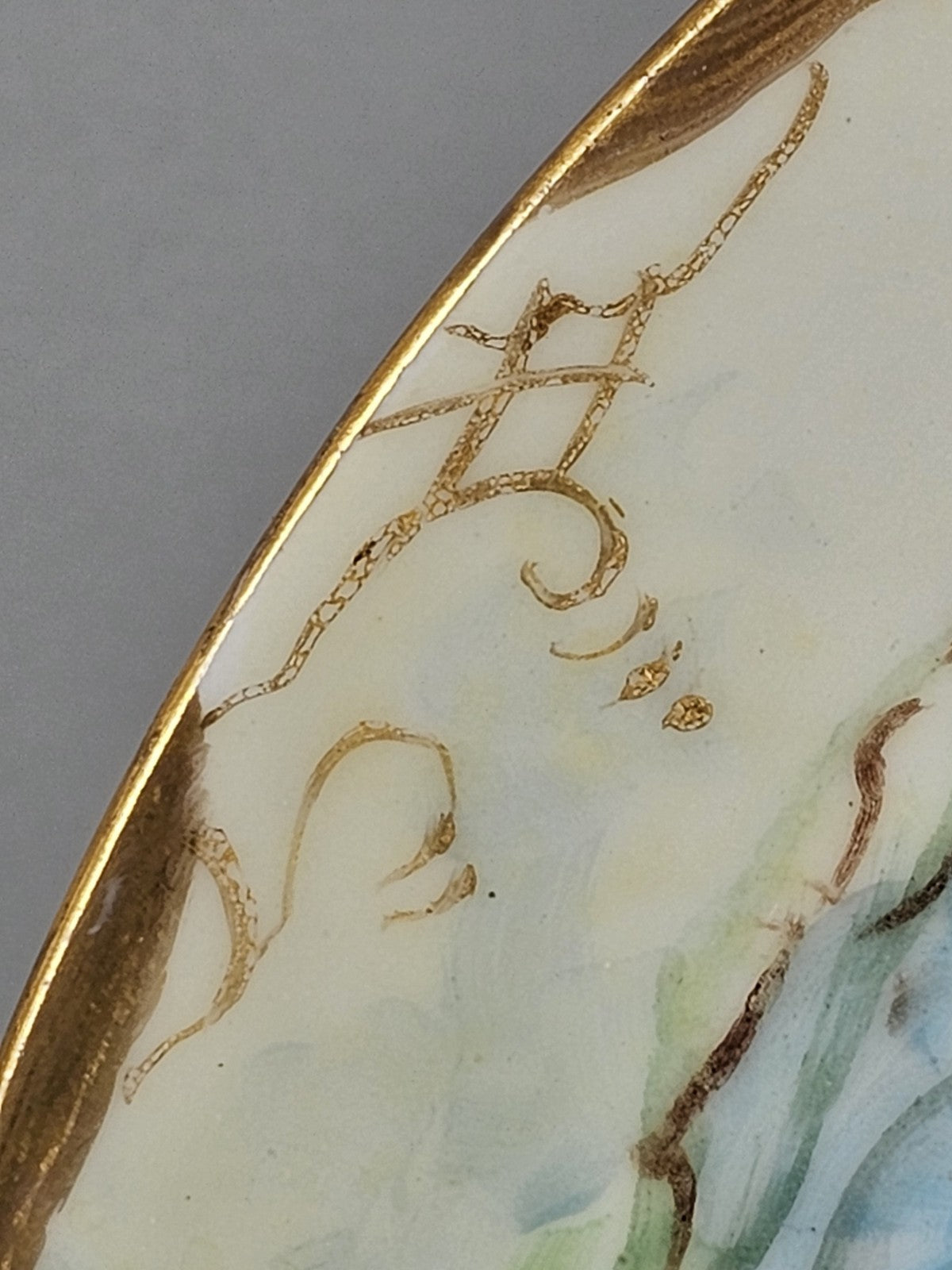 H & Co Bavaria Hand-Painted Pink Dogwood 7.5″ Gold Trim Decorative Plate