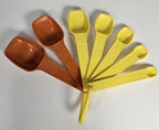 Vintage Tupperware Measuring Spoons Set D Ring