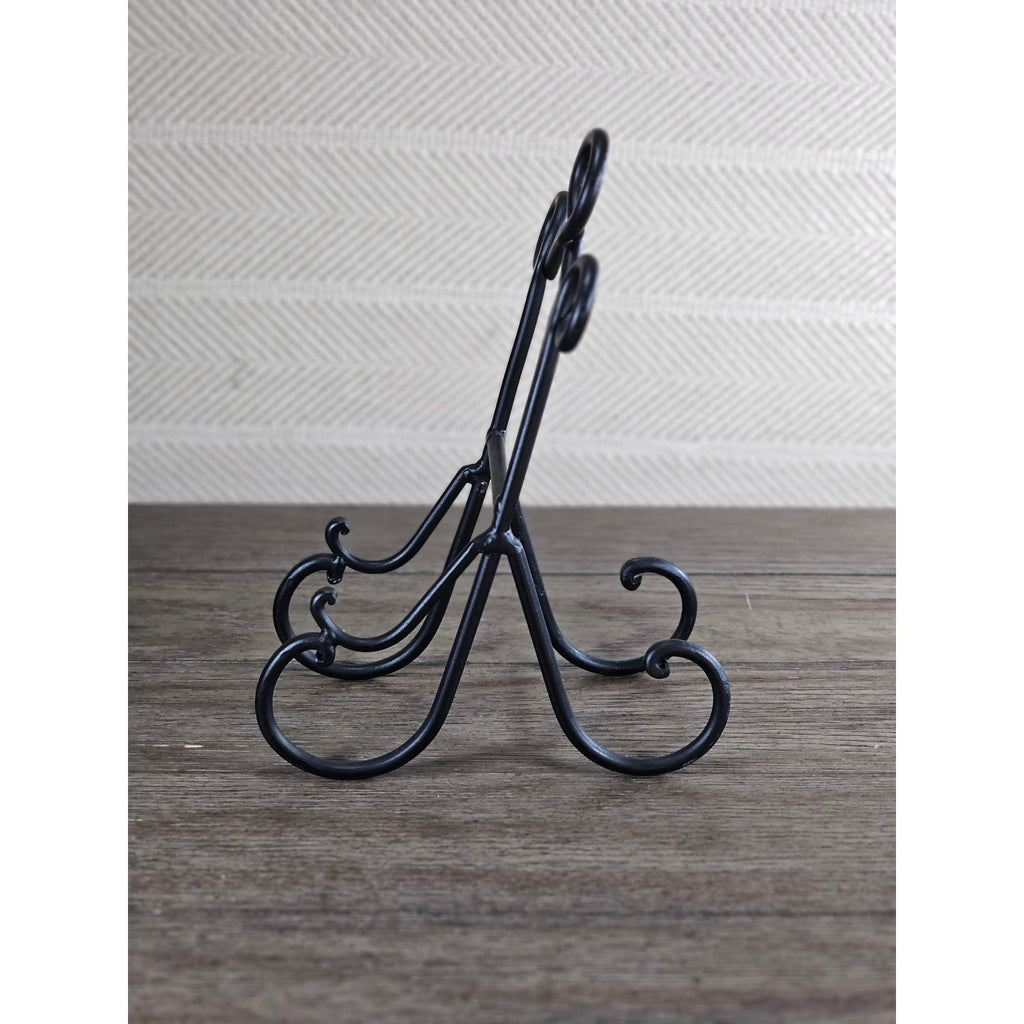 Vintage Iron Plate Stand | Black Metal Display Easel | Rustic Plate Holder