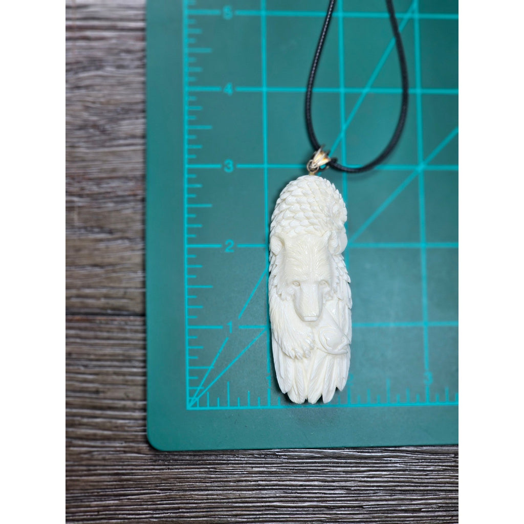 Vintage Carved Buffalo Lion Eagle Wolf Pendant Necklace