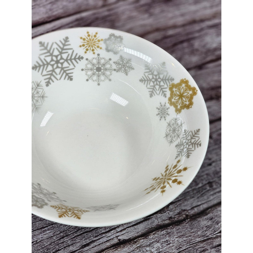 Vintage Holiday Christmas Cereal Bowl Snowflake Ceramic 6 Inch