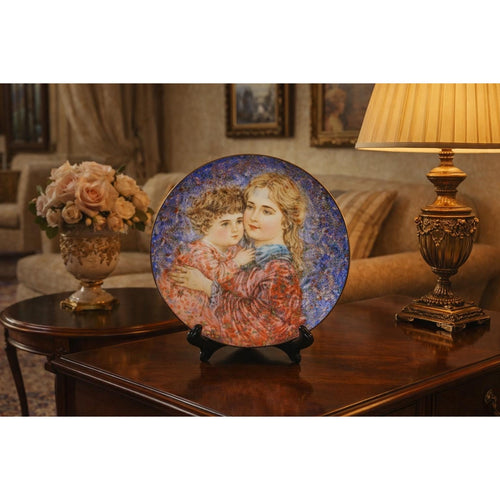 1985 Edna Hibel Mother and Child Plate "Erica & Jamie" Knowles 8.5"