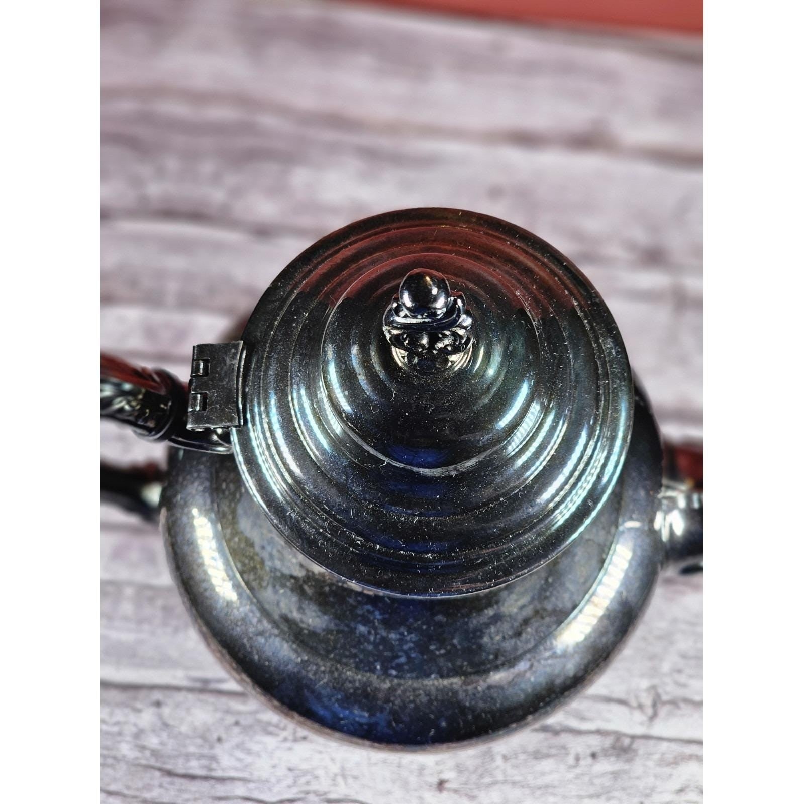 Vintage Oneida Silver Plated Teapot with Hinged Lid | 9" Classic Tea Server