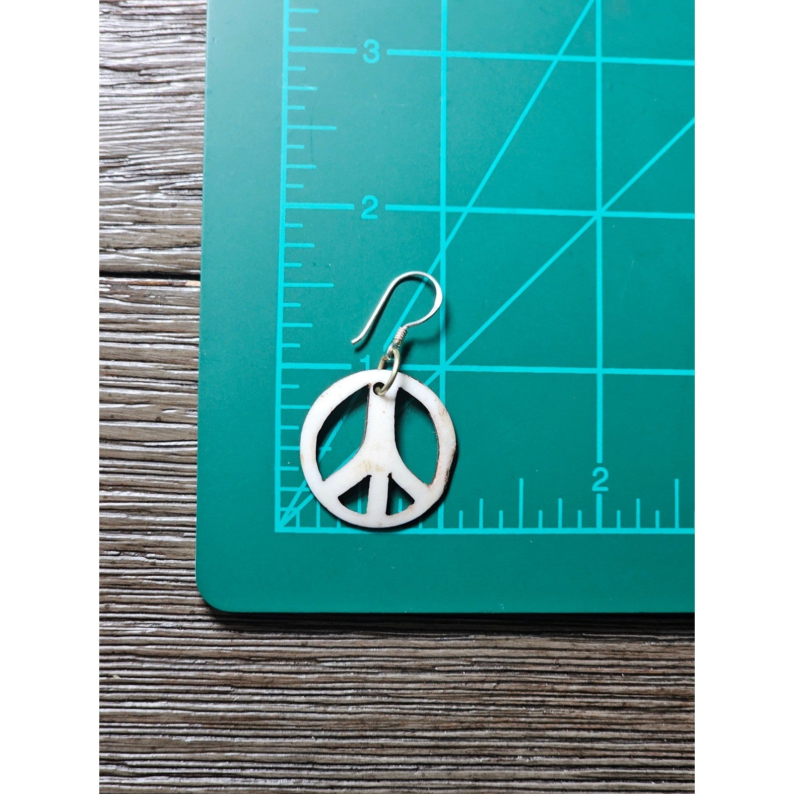 Vintage Boho Peace Sign Dangle Earrings Sterling Silver Hooks White Brown 1.5"