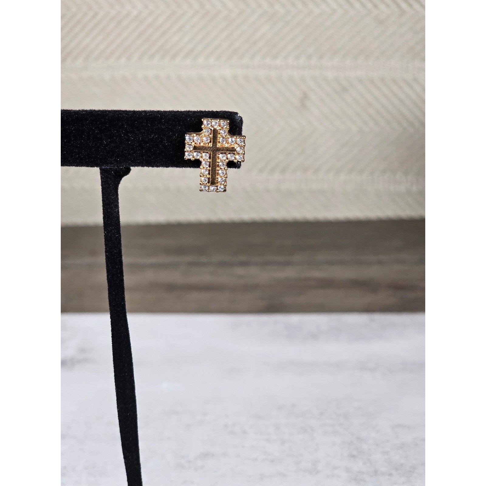 Vintage Gold Tone Cross Stud Earrings Rhinestone Christian Jewelry