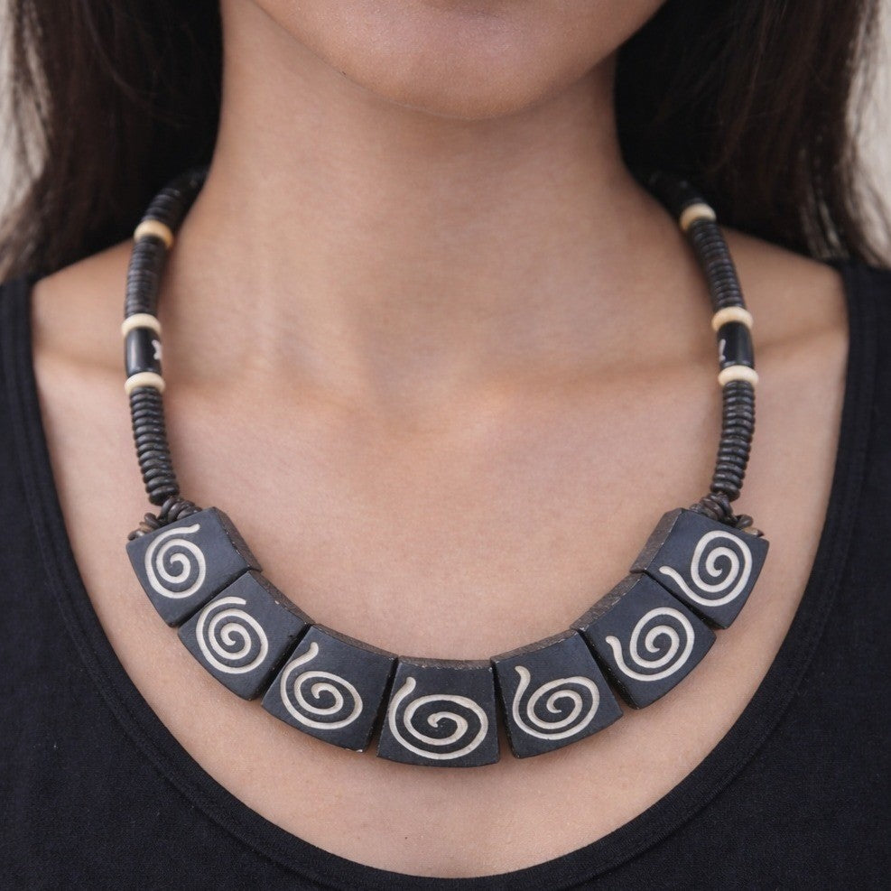 Vintage Tribal Carved Wood Spiral Necklace Statement Collar Black