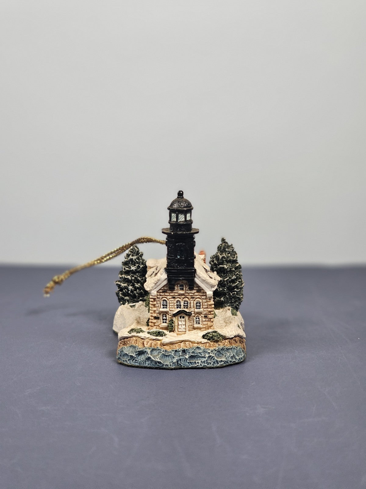 1998 Younger & Associates Old Field NY Lighthouse Ornament