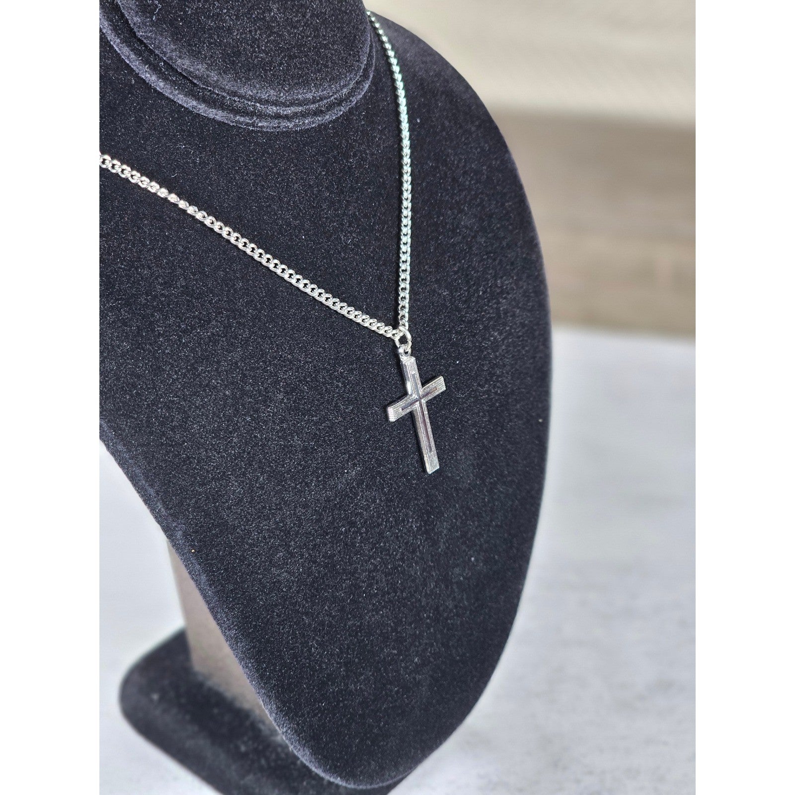 Vintage Silver Tone Cross Necklace with Chain Christian Jewelry