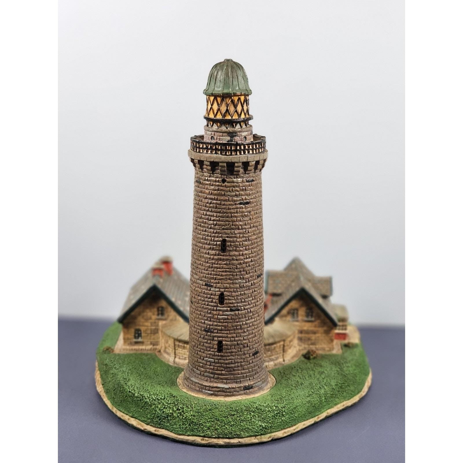 Danbury Mint Lodbjerg Lighthouse Denmark 1994 Figurine