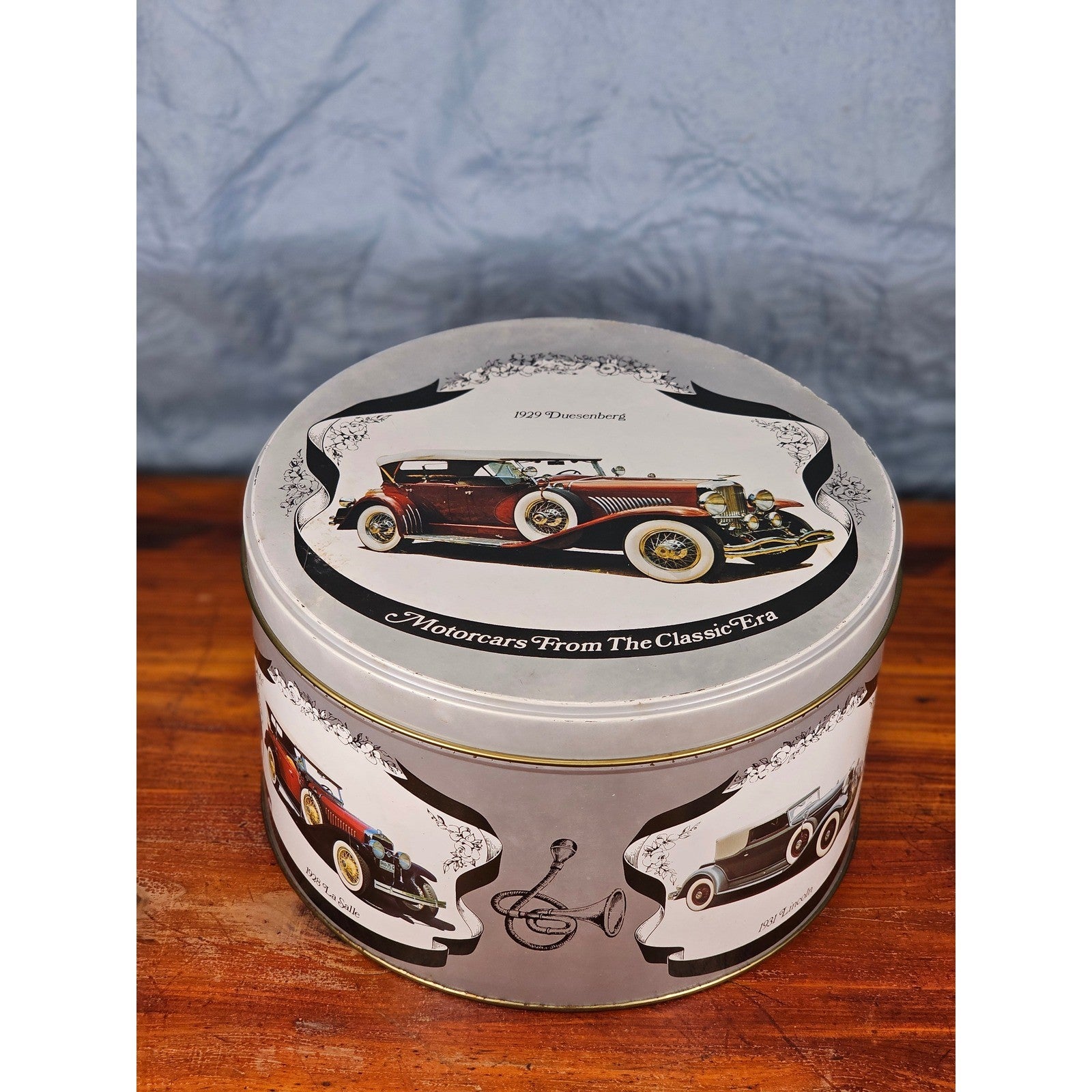 Vintage Classic Car Cookie Tin Empty Round Metal Motorcars from the Classic Era