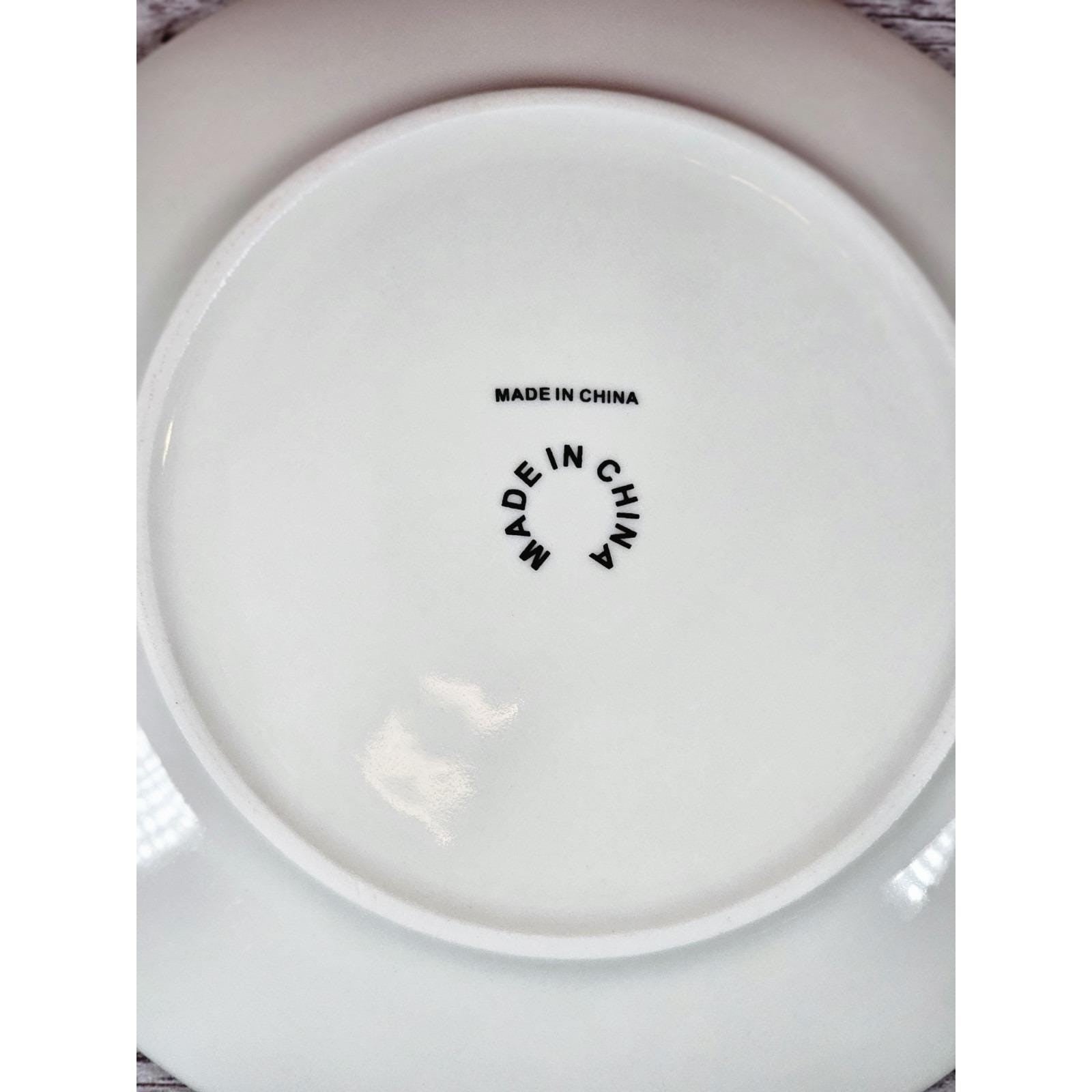 Vintage Snowflake Holiday Plate 7.5 Inch Gold Silver Winter Decor