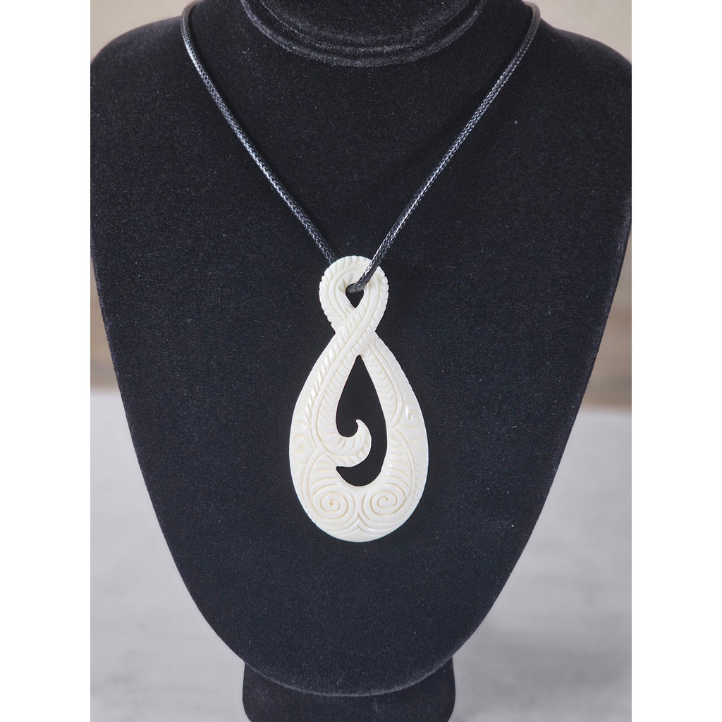 Vintage Carved Bone Hei Matau Fish Hook Pendant Necklace