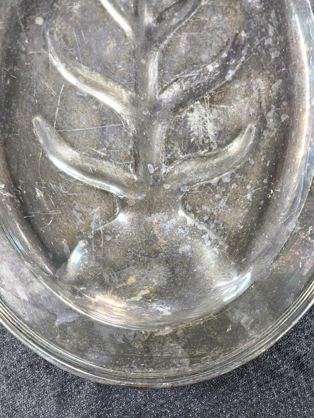 Vintage Silverplate Oval Well & Tree Meat Serving Platter Tray 15.5" x 11.5"