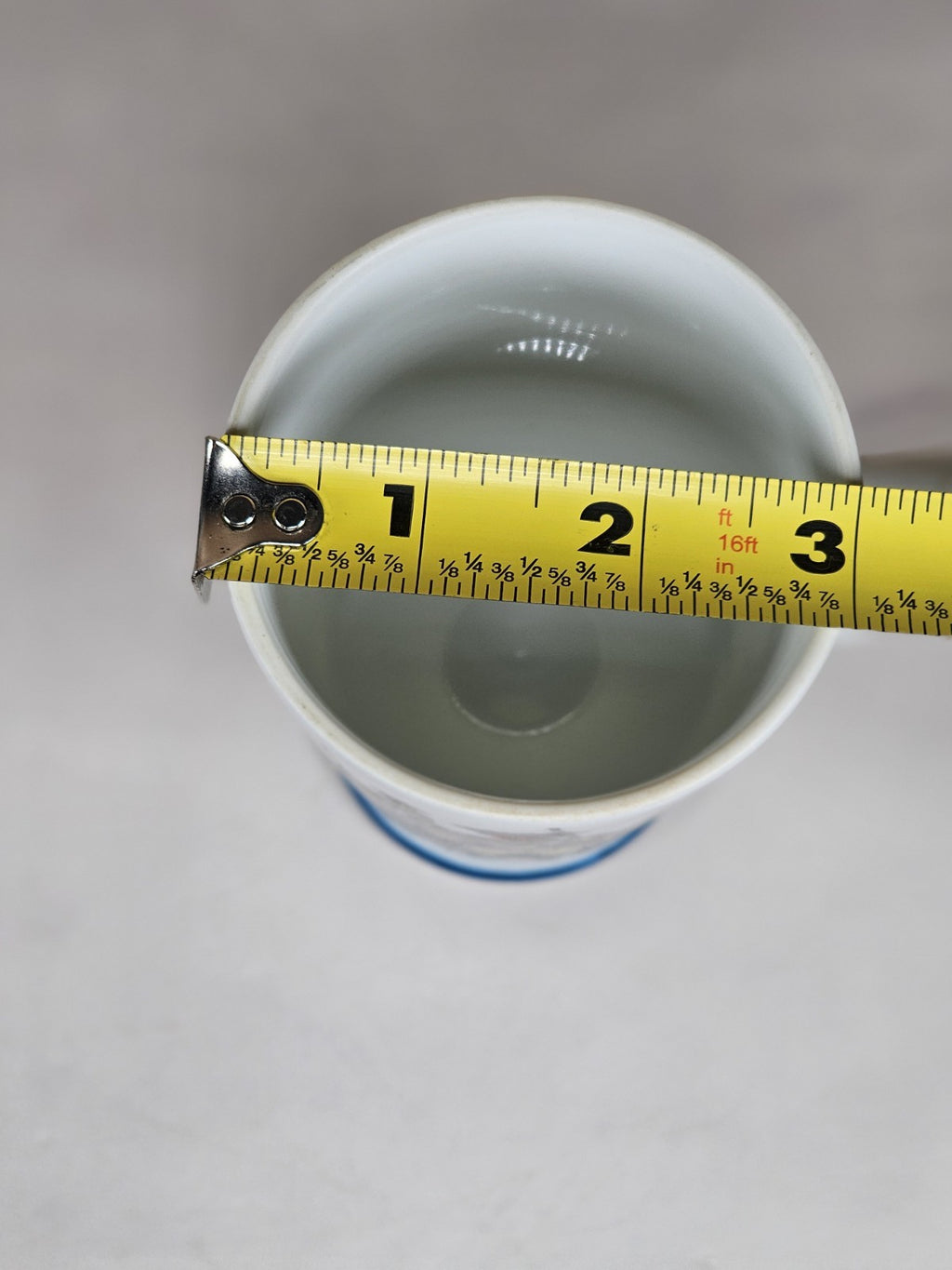 VTG Colonial Fred Roberts Co Footed Coffee Mug — American Revolutionary War