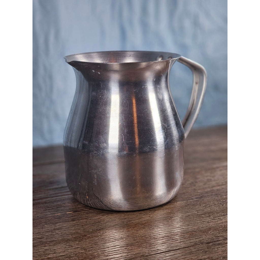 Vintage IMUSA Aluminum Pitcher with Handle and Pour Spout