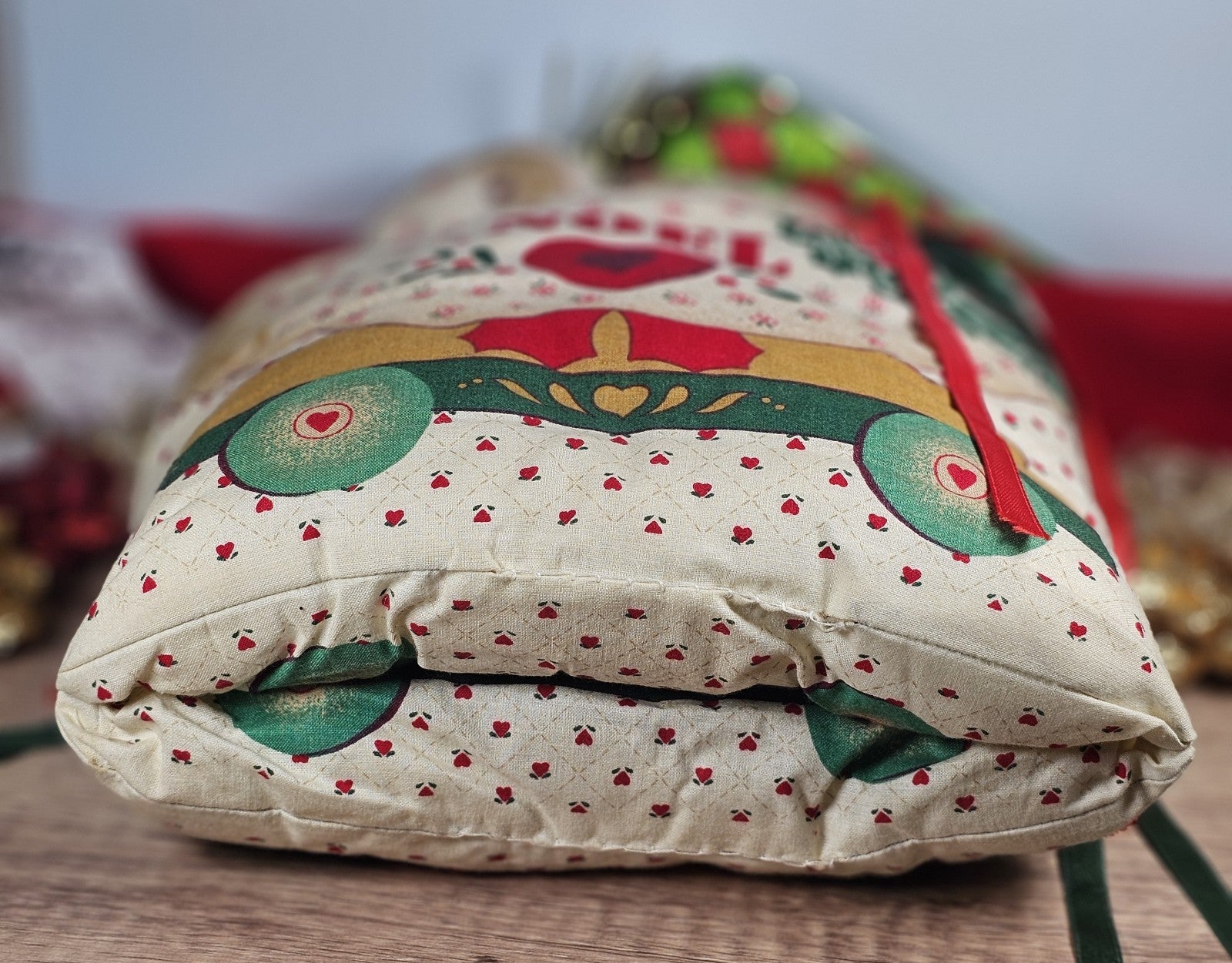 Vintage Handmade Christmas Swans Noel Pillow