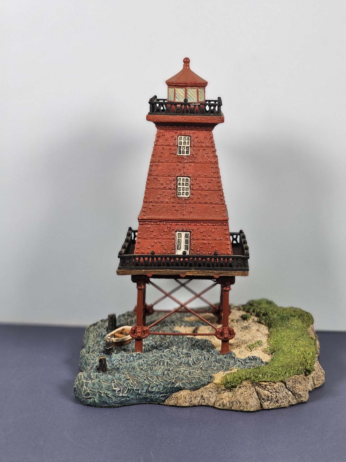 Harbour Lights #530 Southwest Reef  Louisiana Lighthouse Society Exclusive Decor