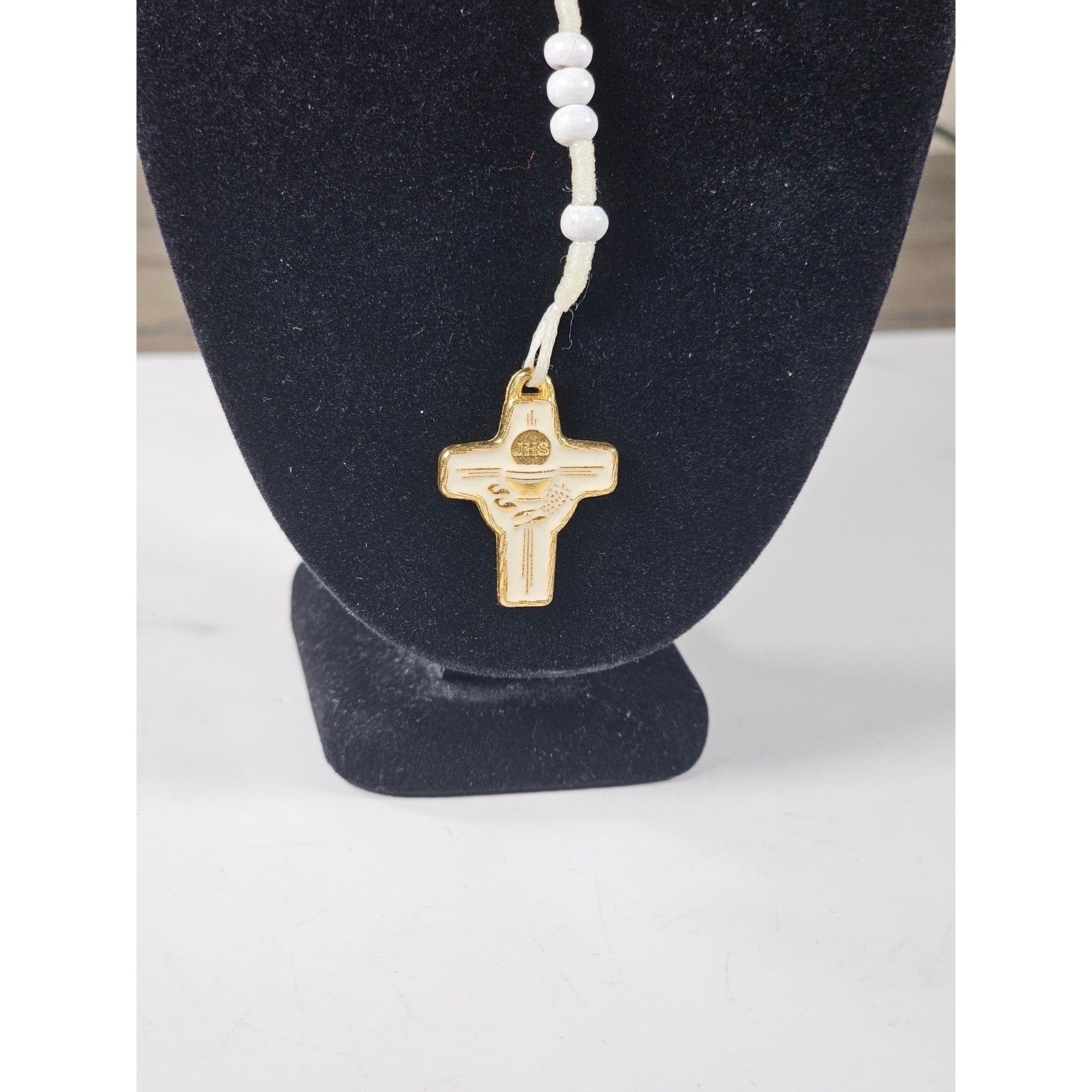 Vintage White Beaded Rosary Necklace Gold Tone Cross Pendant