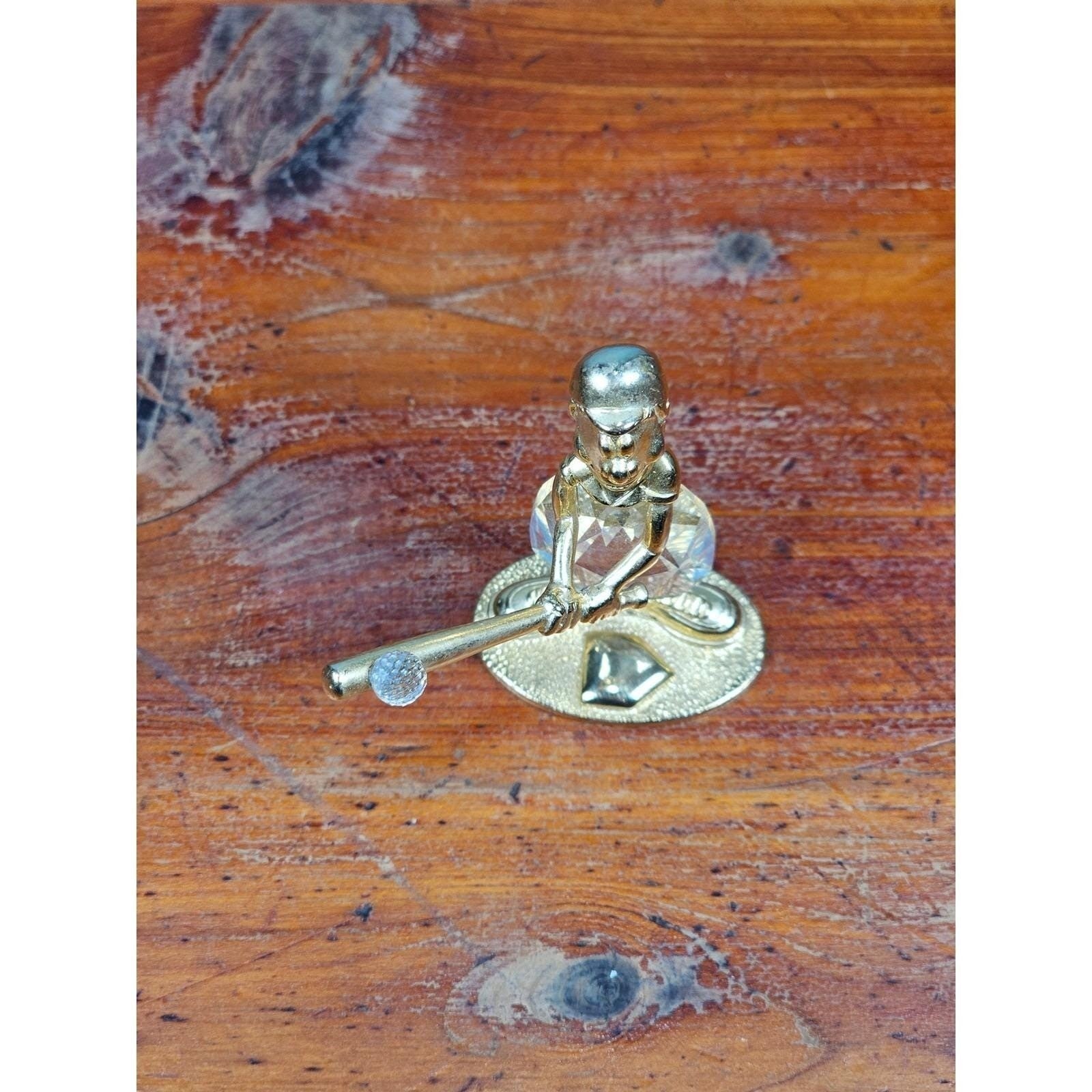 Mannon 1988 Crystal Baseball Batter Figurine Gold Tone Base